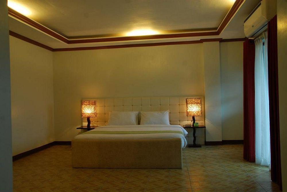 Ecoland Suites & Inn Davao City Exterior foto