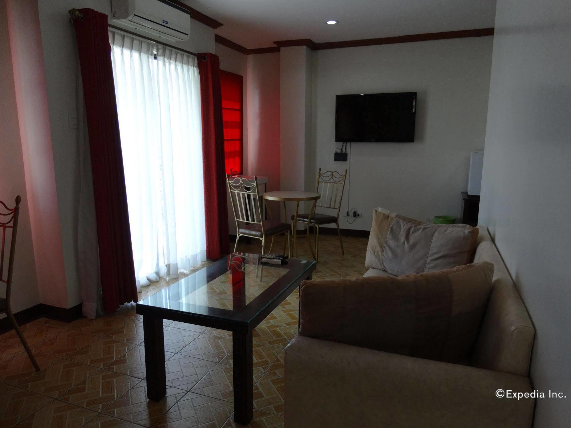Ecoland Suites & Inn Davao City Exterior foto