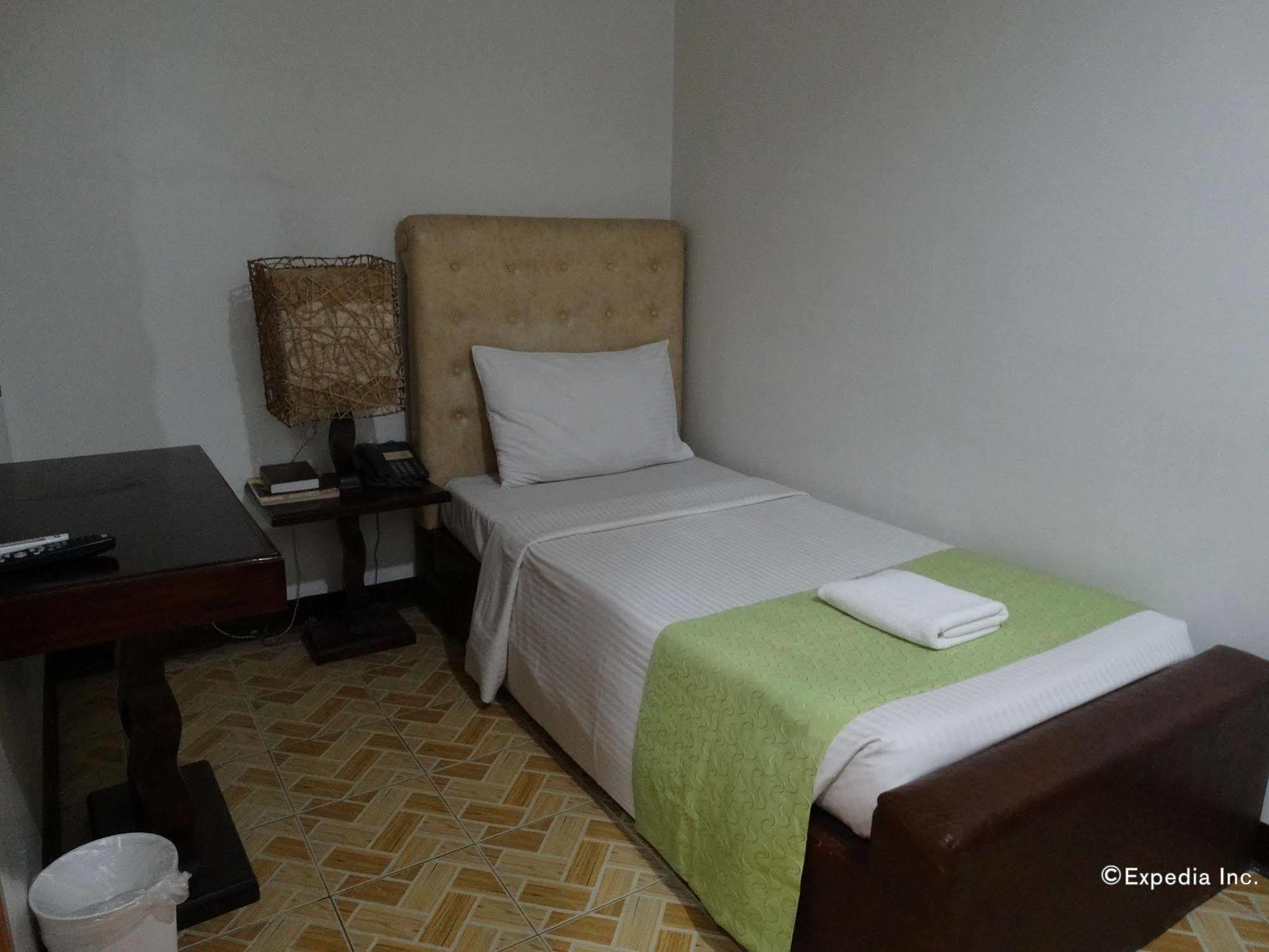 Ecoland Suites & Inn Davao City Exterior foto