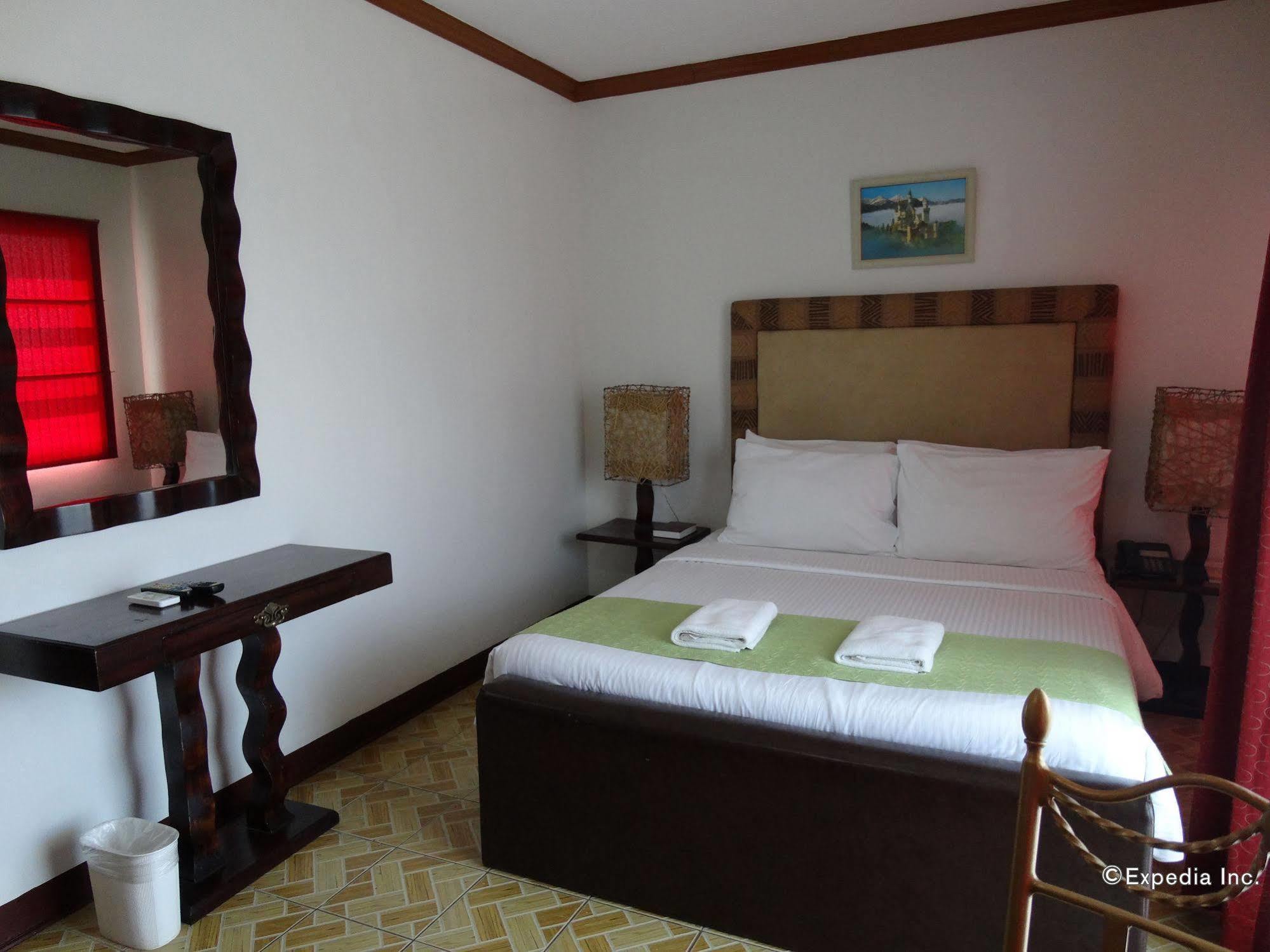 Ecoland Suites & Inn Davao City Exterior foto