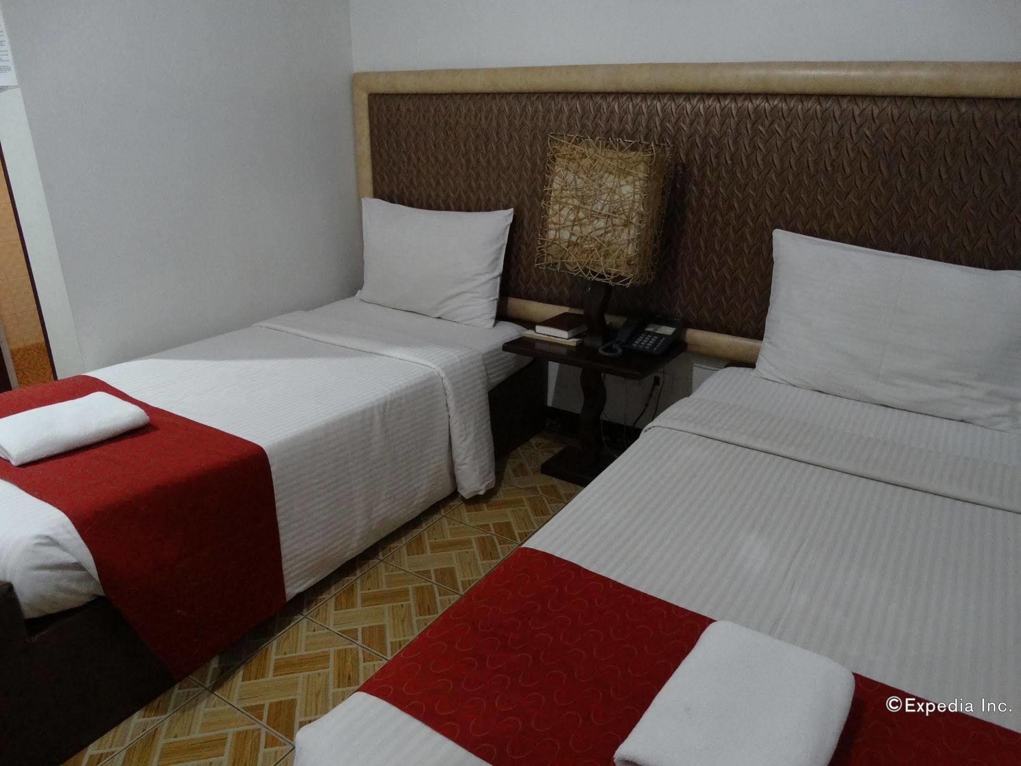 Ecoland Suites & Inn Davao City Exterior foto