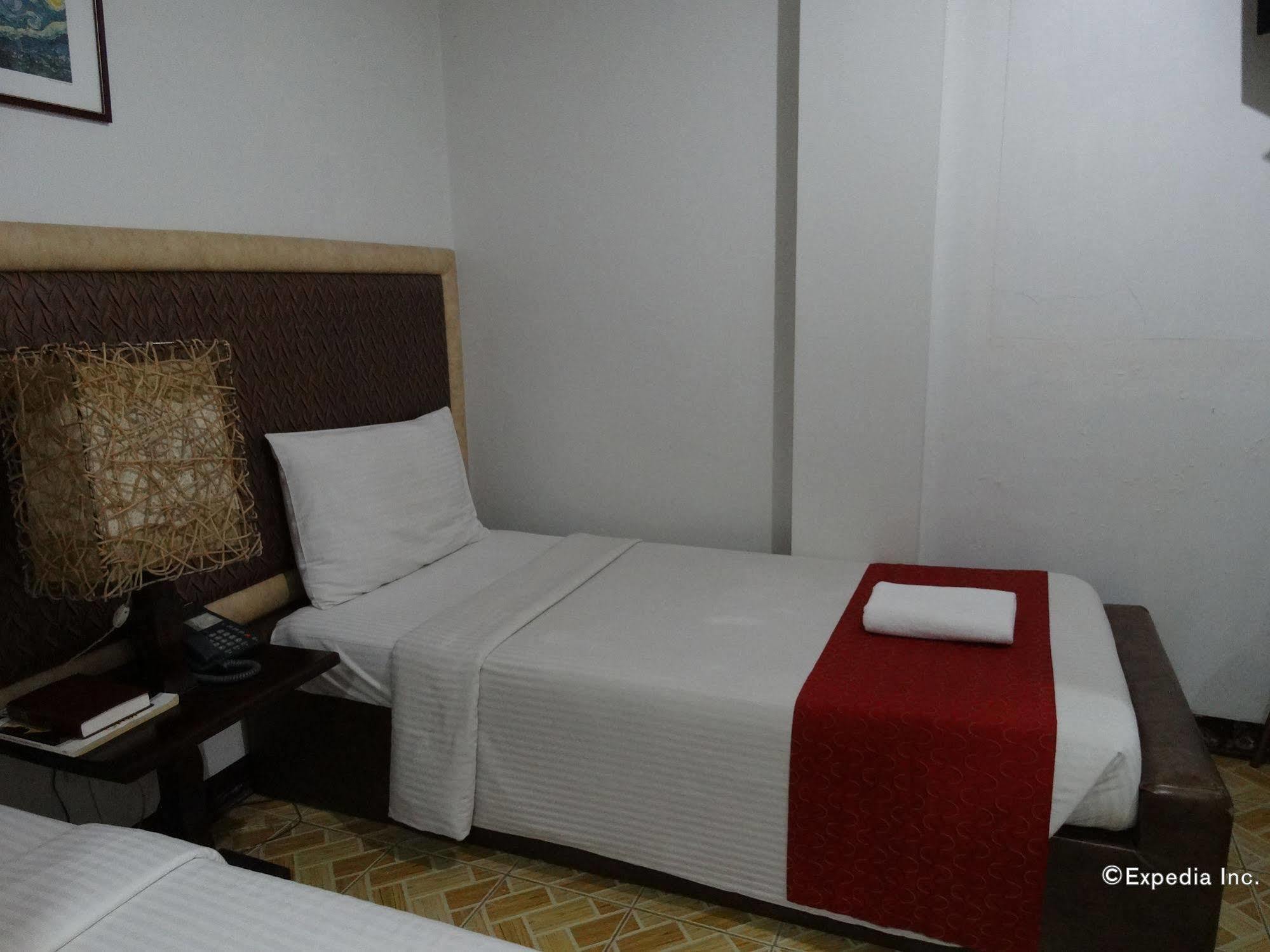 Ecoland Suites & Inn Davao City Exterior foto