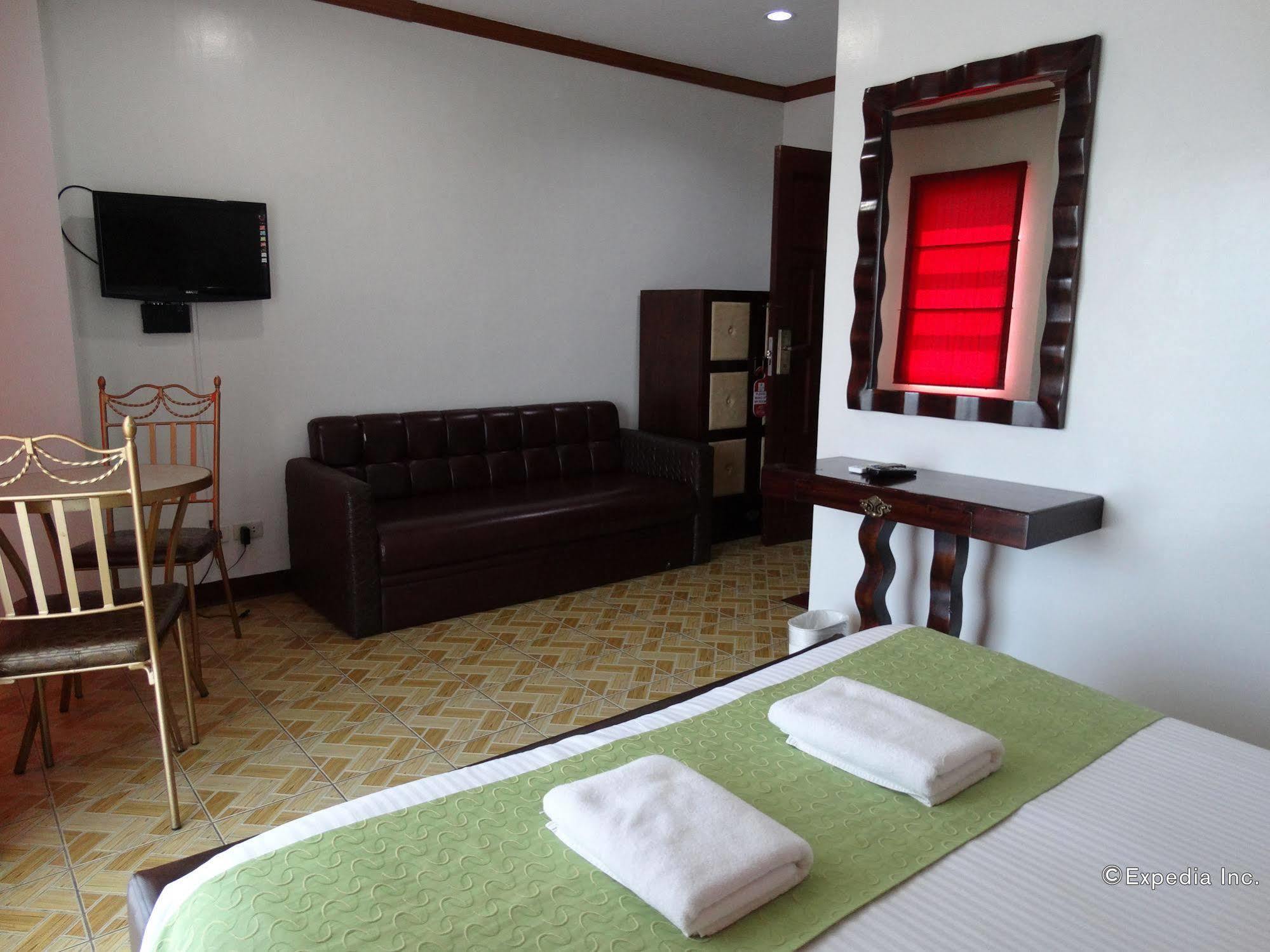 Ecoland Suites & Inn Davao City Exterior foto